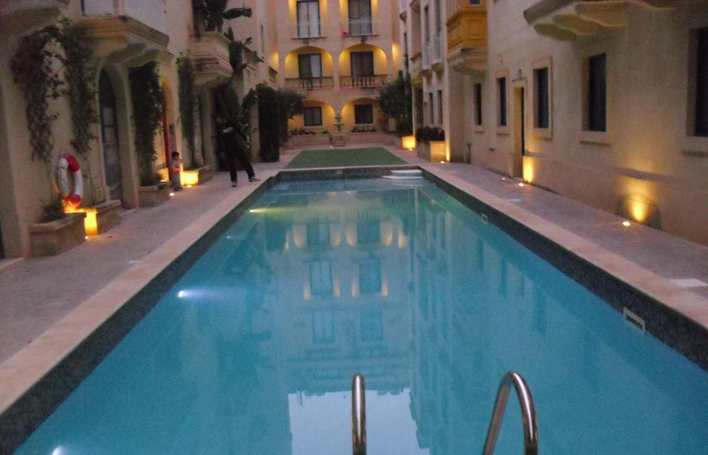 Apartment With Pool Gozo กฮาจ์นซีเลม ห้อง รูปภาพ